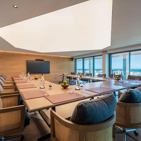 W Residences Algarve Hotel 5*