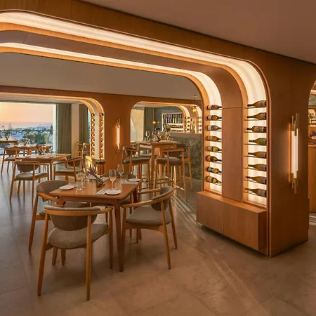 Отель W Residences Algarve