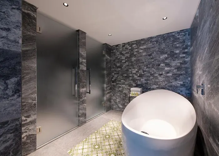 W Residences Algarve 5* البوفيرا