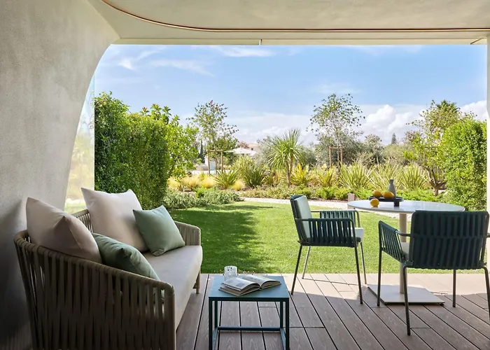 W Residences Algarve 5* البوفيرا