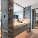 W Residences Algarve מלון 5*